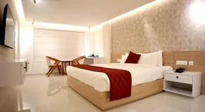 Hotel Grand Courtyard Pala - Image 2
