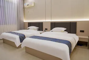 Huayi Smart Hotel - Image 4