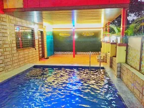 Mountain Majesty Villa 4BHK - Ideal for Families & Groups with Pool - Image 4