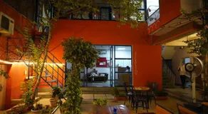 Live Free Hostel Varanasi - Image 4