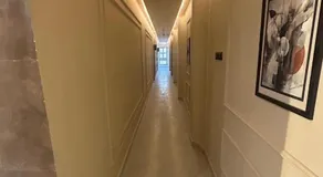 Hotel Luxe - Image 4