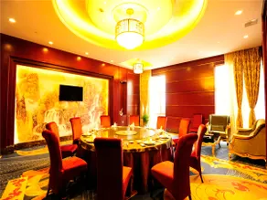 Shilin Yinruilin International Hotel - Image 4
