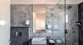 Maddirala House by Luxunlock - Image 2