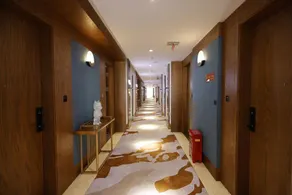 W Designer Hotel - Image 3