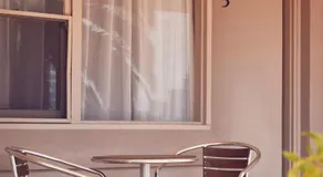Holiday Lodge Motor Inn - Image 4