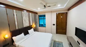 JMD Hotel - Image 2