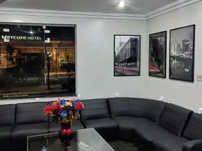 Center Plaza Hotel - Image 3