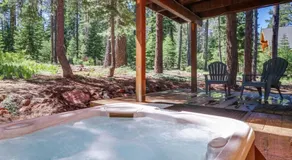 Spacious home near resorts with private hot tub shared pool & new furnishings - Image 4