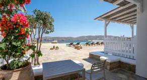 Yakinthos Suites - Image 4