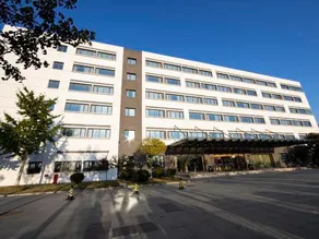 Zhongqiyan Hotel - Image 4