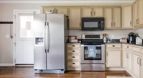 The Country Cottage, Charming 1-Acre Country Escape Near Historic Downtown Franklin - Image 4