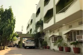 Hotel Li-N-Ja - Image 5