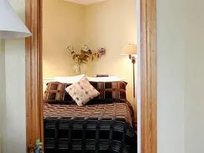 Kettle Creek Inn - Image 4