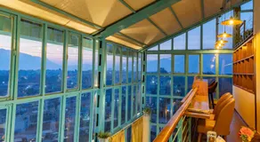 Mhendo Hotel & Studio Suites - Image 2