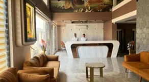 White Panda hotels Shree Radhe - Image 2