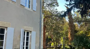 La Tour du Maine - Manoir de caractère du XIXe siècle avec chambres élégantes - confort moderne - jardin et parking privé - Image 3