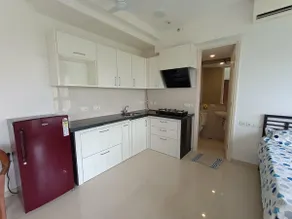 High Rise With A Beautiful View! - Image 3