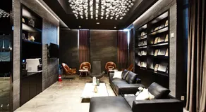 Hotel Wanted - Image 5