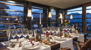 Artsy Luxurious Ski-In-Out-Chalet - Image 3