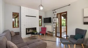Villa Alex with private pool and jacuzzi - Image 2