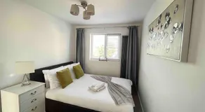 Cosy private home near Heathrow & Central London - Image 2