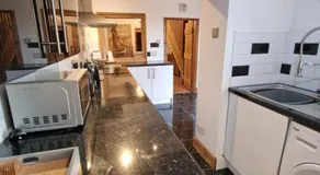 Lennon cottage - Image 2