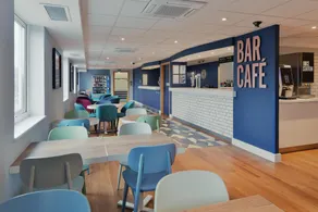 Travelodge St Austell - Image 3