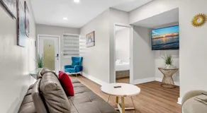 Bay Harbor Boutique Vacation Rental - Image 2
