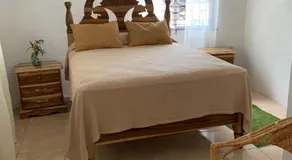 Robin Hood Guest House - Image 2
