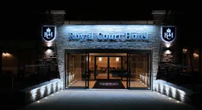 Royal Court Hotel - Image 5
