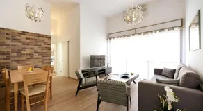 perfect location 3 bedrooms - Image 2
