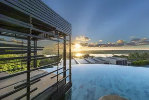 The Terraces Boutique Apartments - Image 4