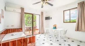 Appartement avec terrasse - Image 2