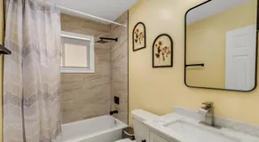 Gn1 - Serene Garden Room, Shared Kitchen & Fast Wi-Fi, Free Parking - Image 2