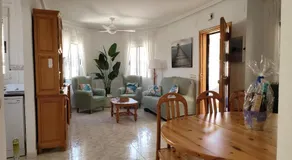 villa en torre de la horadada a 240m de la playa - Image 2