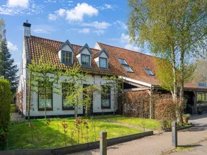 Amazing holiday home with spacious garden - Image 3