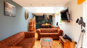 Luxurious 2 Bdrm Seaview Cottage 1 SH1 - Image 3