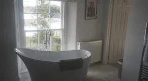 The Mount - Image 4