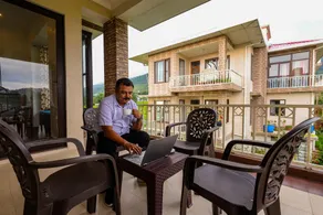 Vista Valley Luxury 3 Bedroom Villa at Kangra - Image 4
