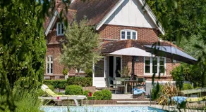 The Lodge - Image 5