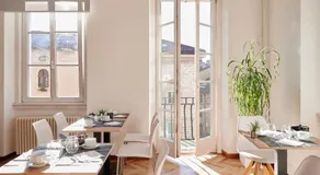 Lainez Rooms & Suites - Image 2