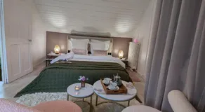 La Petite Maison de Locarn - Image 2