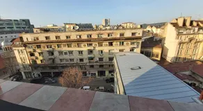 Warm Place In Old Town - Image 2