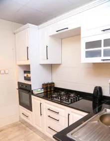 Lovely 2 bedroom apartment for family - Image 5