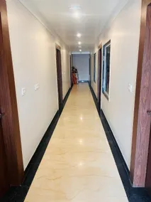 Hotel Dhanraj Inn - Image 3
