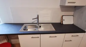 Modern living in a perfect location - Image 3
