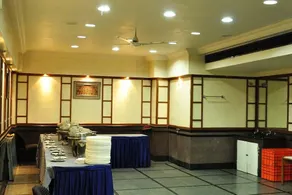 Hotel Ilapuram - Image 4