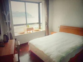 Dongtang Haitang Bay Homestay - Image 5