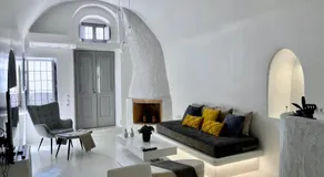 Aidos Villa Santorini - Image 2