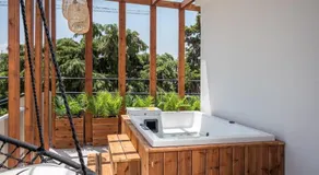 Senaon Urban Living Euphoria with Jacuzzi - Image 3